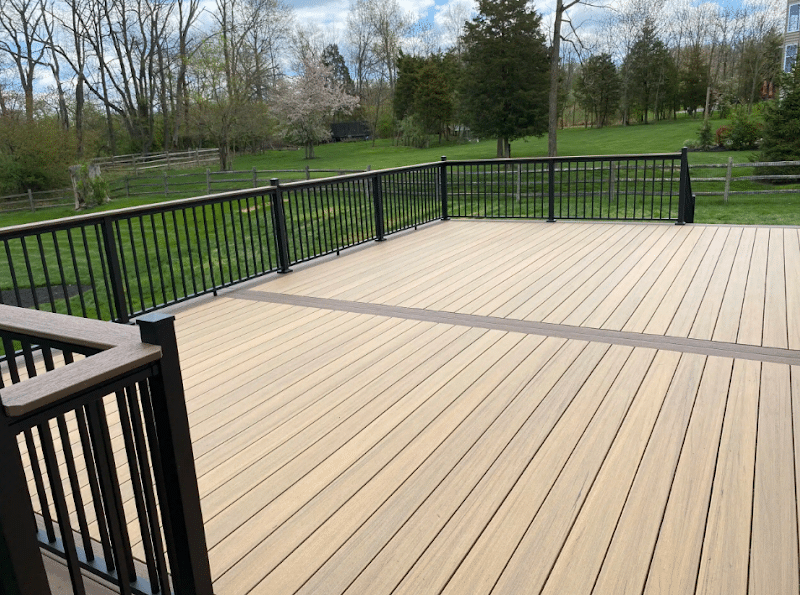 composite deck with deck railing - Custom TimberTech Deck builder and contractor Bucks & Montgomery County Pennsylvania